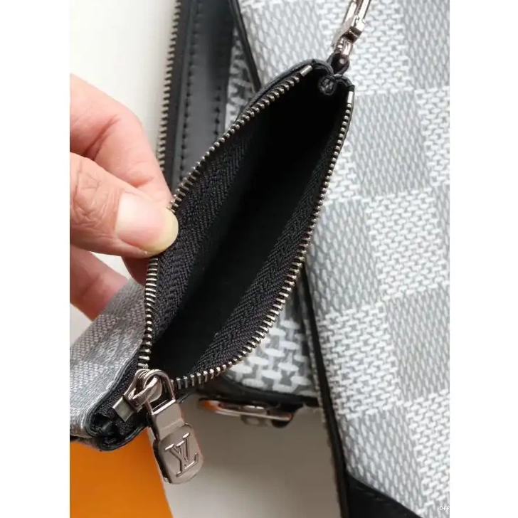 Official Brother Sam 2101SH0003 LV Bags 0525